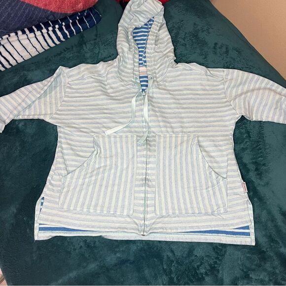 Columbia Tops - Columbia Sweatshirt Women's: Large Full Zip‎ Hoodie Striped Blue